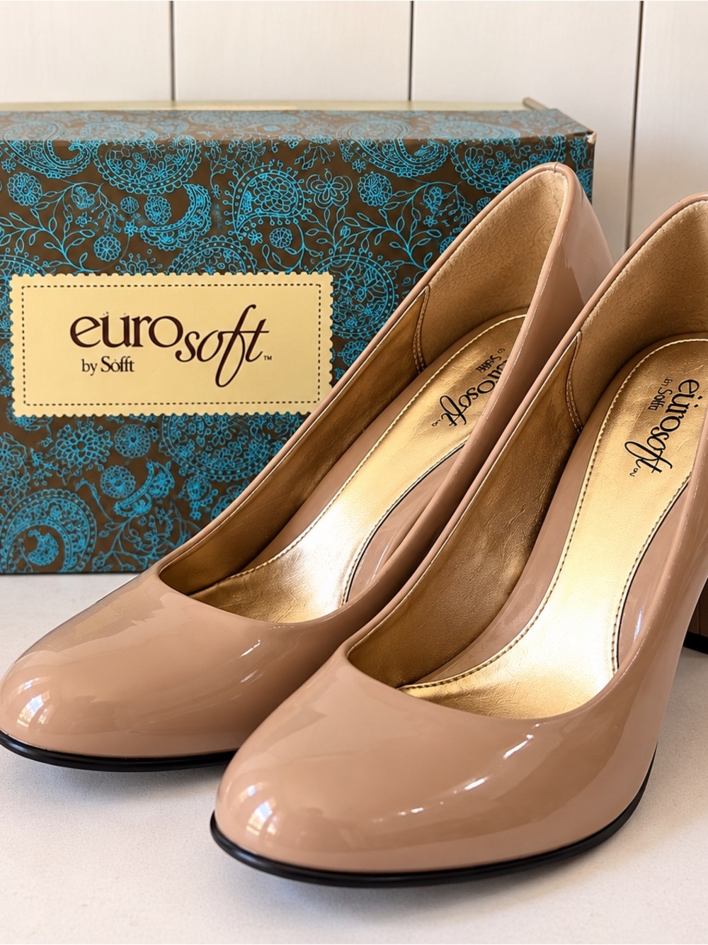 Eurosoft Nude Patent Leather Women's Pumps - Classic Neutral Heel